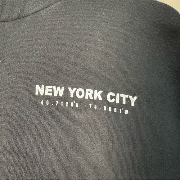 Black Graphic Hoodie NY New York City - Picture 5 of 8